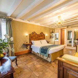 casa-nicolo-priuli.hotelslidodijesolo.com/