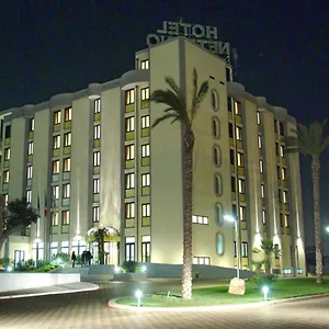 nettuno-brindisi.lecce-hotels.com/